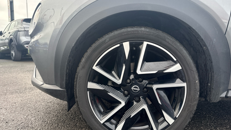 Nissan Juke 1.0 DiG-T Tekna+ 5dr DCT Petrol Hatchback